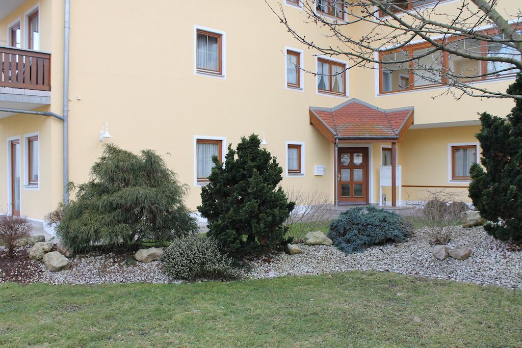 Hotel Garni Vogelsang Bad Fussing Exterior photo