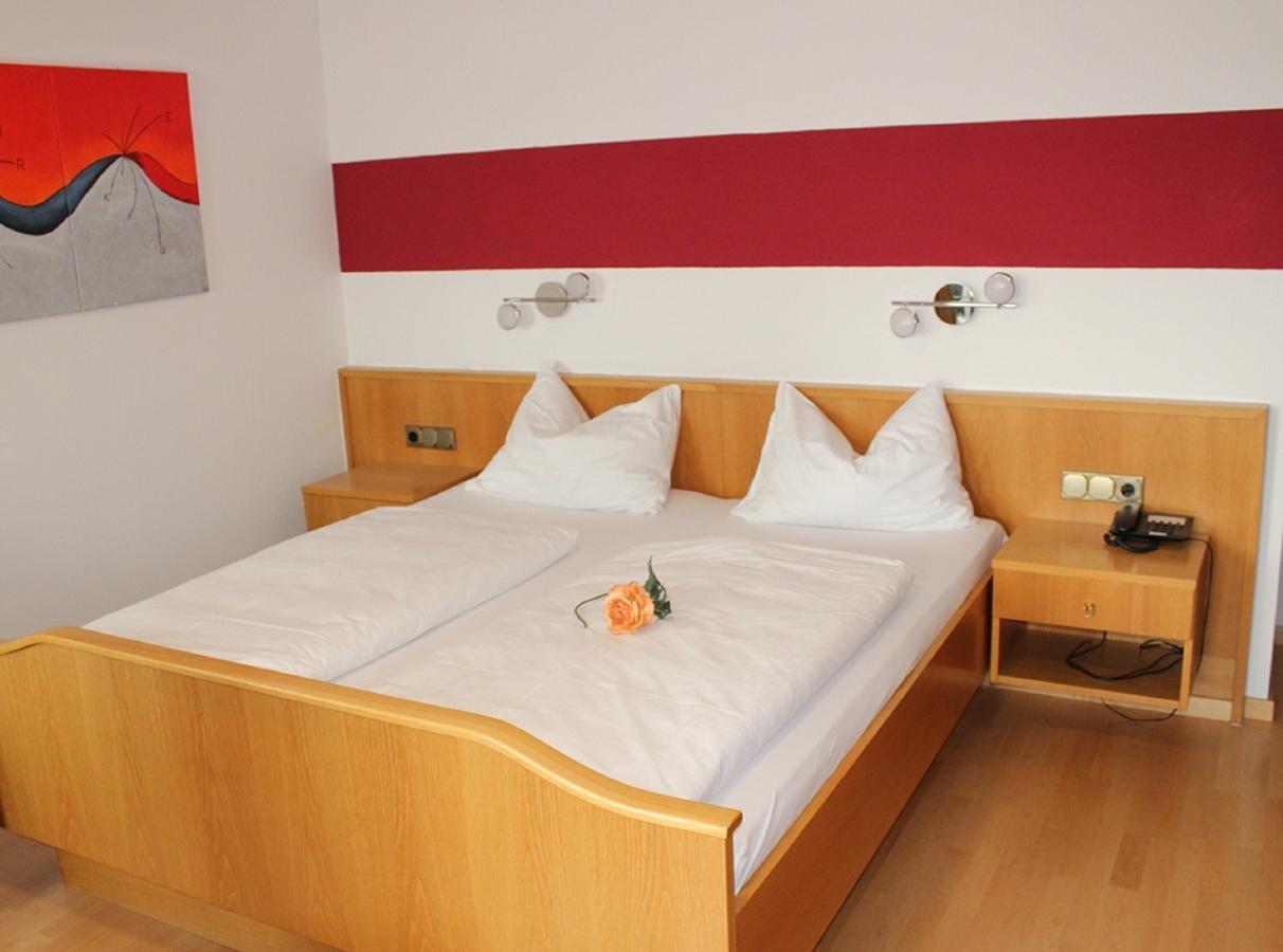 Hotel Garni Vogelsang Bad Fussing Exterior photo